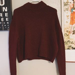 american eagle cropped maroon sweater